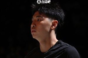 🤕赛季十大受伤时刻：三位“0号”跟腱重伤 欧文&小崔ACL之殇
